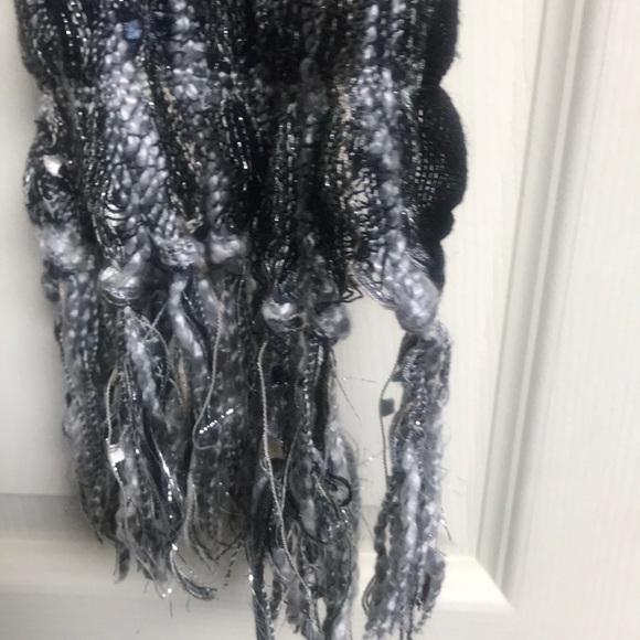 Scarf - Picture 2 of 2